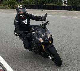 Aprilia Tuono V4 APRC ABS
